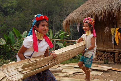 Childern in village at Mae Ai