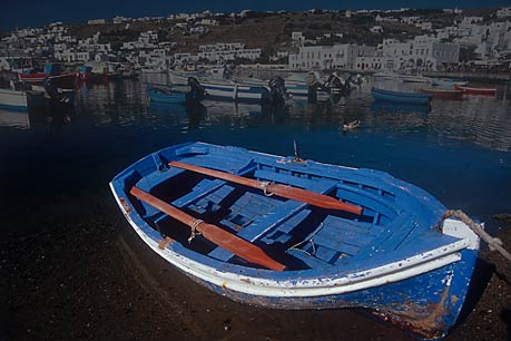 Boat at Mykonos