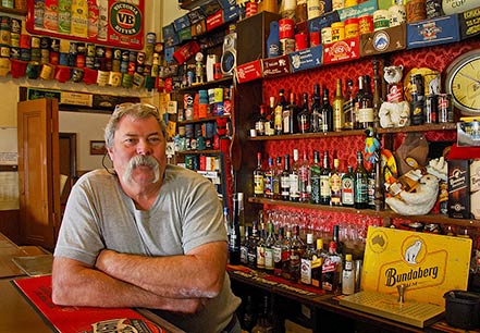 STEVE OF YARCOWIE PUB